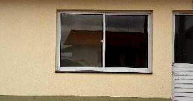 Casa com 2 Quartos e Garagem em Itapetininga