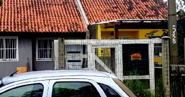 Casa com 2 quartos, 1 banheiro, 1 vaga e 50m² construída