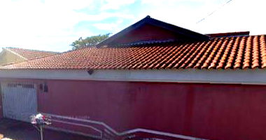 50% Casa 3 dorms, 119m² construída em terreno 300m², ocupada