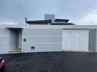 Casa com 3 quartos e 2 vagas em Coromandel/MG