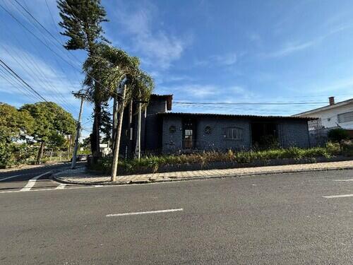 Casa de 7 quartos, 6 banheiros e 377m² em Sorocaba - SP