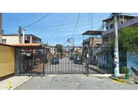 Casa com 1 vaga de garagem, 127m² construídos, ocupada