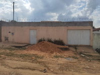 Casa com 3 Quartos e Área Privativa em São Francisco