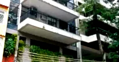 Apartamento com 3 quartos e 1 vaga em leilão