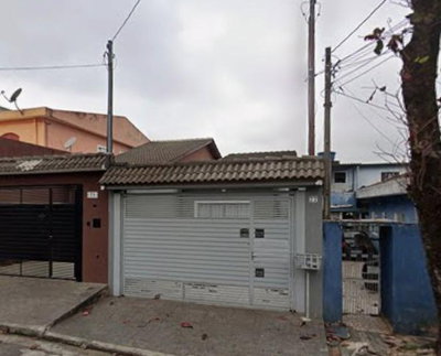 Casa 125m² com 70m² construídos no Jardim Gracinda em Guarulhos - Ocupada