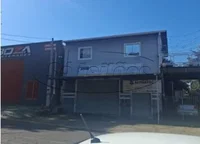 Casa com 1 quarto, 1 banheiro e 1 vaga de garagem