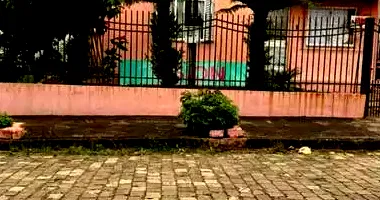 Casa em leilão com 4 quartos e 2 banheiros