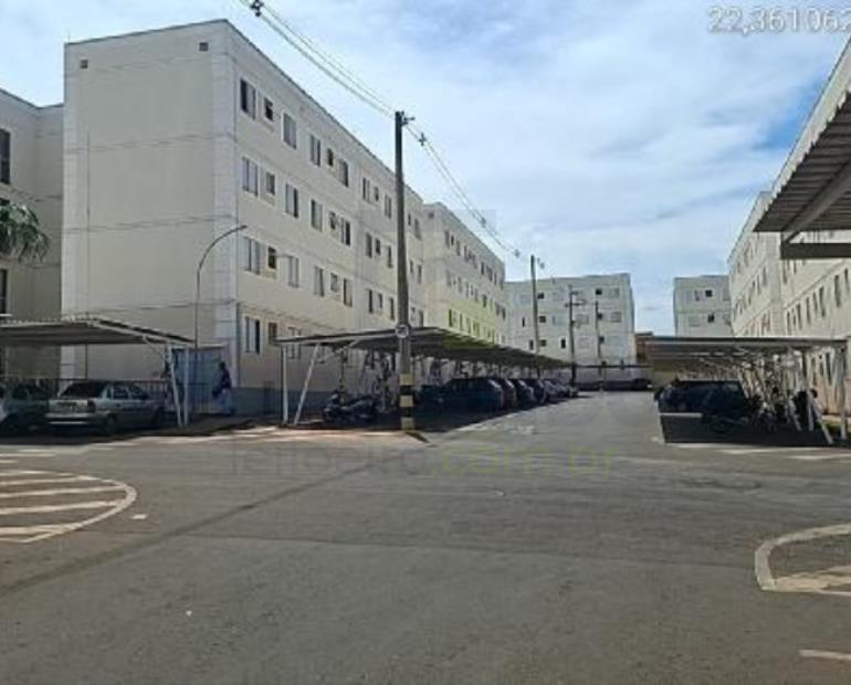 Apartamento 2 quartos com vaga na garagem em Araras