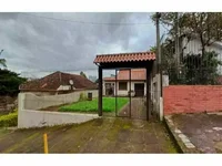 Casa com 147,60m² construídos em Porto Alegre