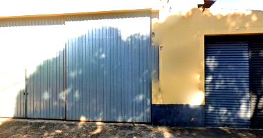 Barracão Comercial com Terreno Amplo em Porto Ferreira/SP