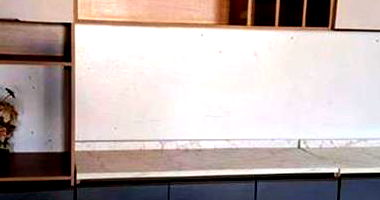 Cozinha bege/cinza em ótimo estado