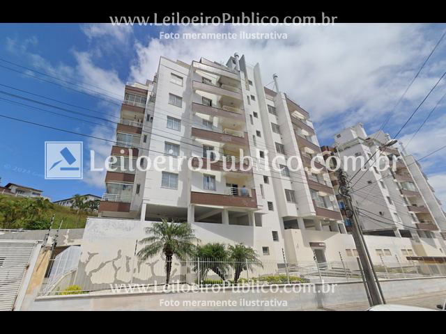 50% de Vaga de Garagem com 12m² em Florianópolis - Condomínio Chamonix