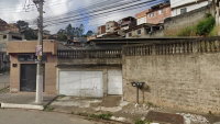 Casa com 3 Quartos e Quintal em Itapecerica da Serra