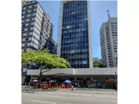 Sala comercial ocupada no 5º andar – 26 m²