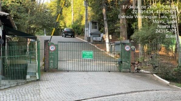 Casa com 3 quartos, 2 banheiros e 229m² de área privativa