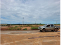 Terreno de 480,79m², lote de esquina