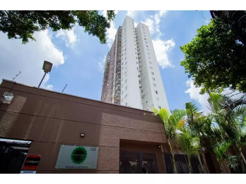 Apartamento com 2 quartos e 1 vaga em leilão