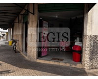 Imóvel Comercial com 336m², Alugado, Centro de Quintana