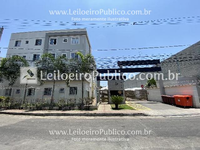 Apartamento 2 quartos, 1 banheiro, 1 vaga, 71m² total