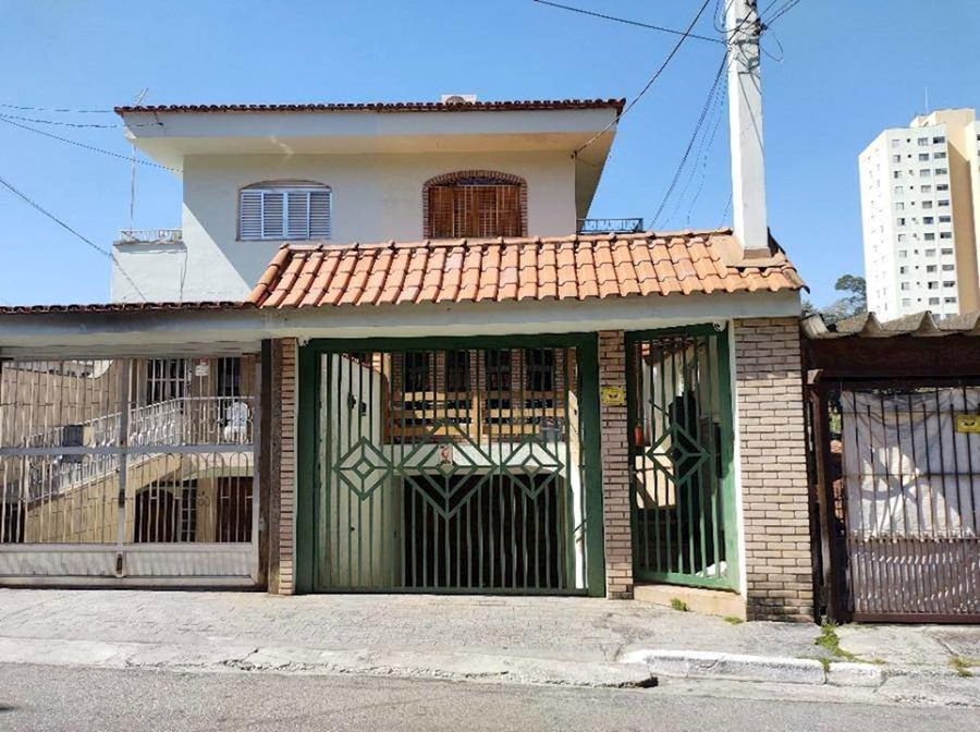 Casa no Tremembé com 250 m² de terreno e 522,96 m² construída