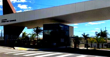 Casa Ocupada no Residencial Terra Nova com 3 Dormitórios