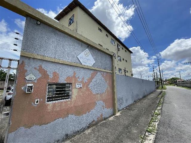 Apartamento com 2 quartos em Fortaleza