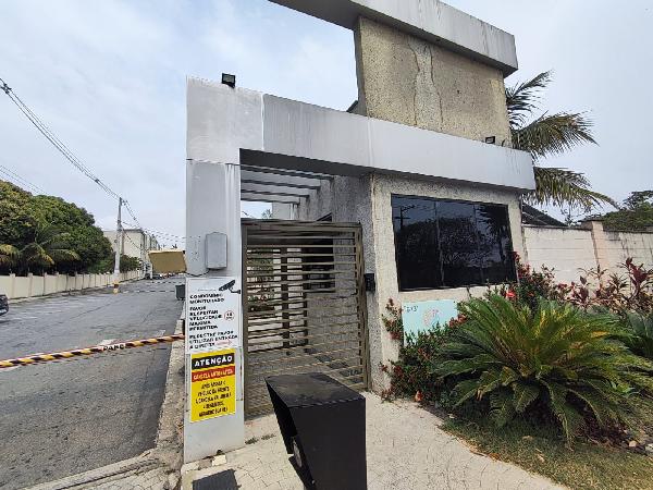 Apartamento com 2 Quartos e 1 Vaga em Paciência