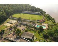 Complexo com área de 53.090 m² e prédios administrativos