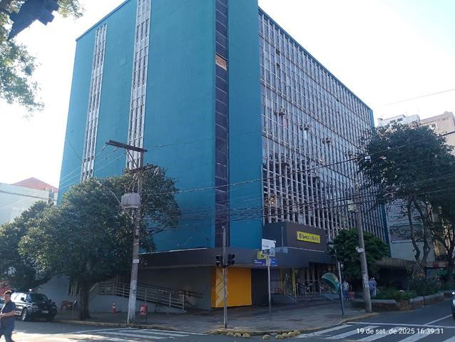 Prédio Comercial com 3 pavimentos, locação simultânea, 60 meses de contrato
