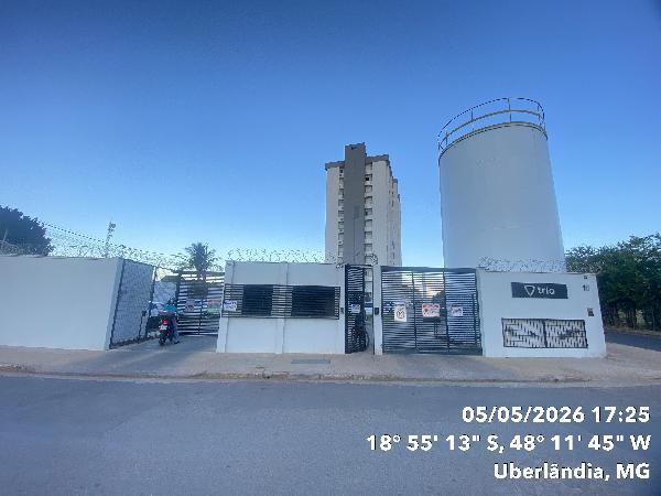 Apartamento com 2 quartos em Uberlândia/MG