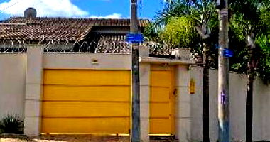 Casa com 3 Quartos e 2 Banheiros em Jardim Europa