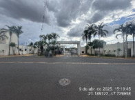 Apartamento com 2 quartos, 1 banheiro e 1 vaga de garagem