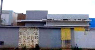 Casa aconchegante com 3 quartos, 3 banheiros e 164m² construída, ocupada