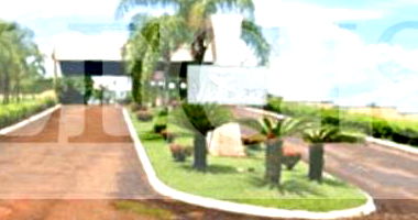 Terreno com 1.366,39m² em Cândido Mota/SP