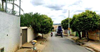 Terreno 180 m² em ótimo estado, sem construções