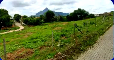 Loteamento em Governador Valadares com 1026m² e 928m²