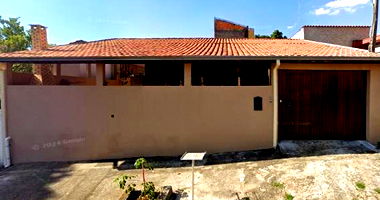 Casa com 5 Quartos em Jardim Satélite