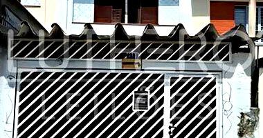 Sobrado com 1 vaga, 110m² construídos, 103m² terreno