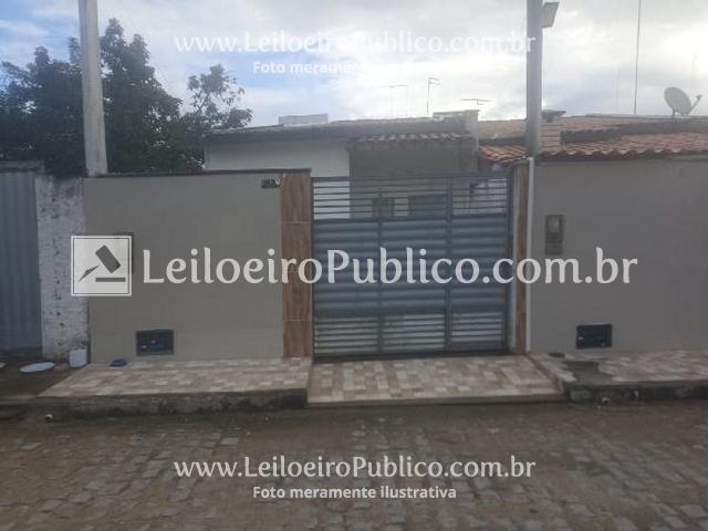 Casa aconchegante 2 quartos, 2 banheiros, 69m² construída