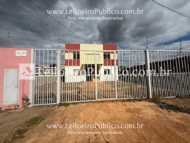 Apartamento 2 quartos, 1 banheiro, 1 vaga, 87m² total
