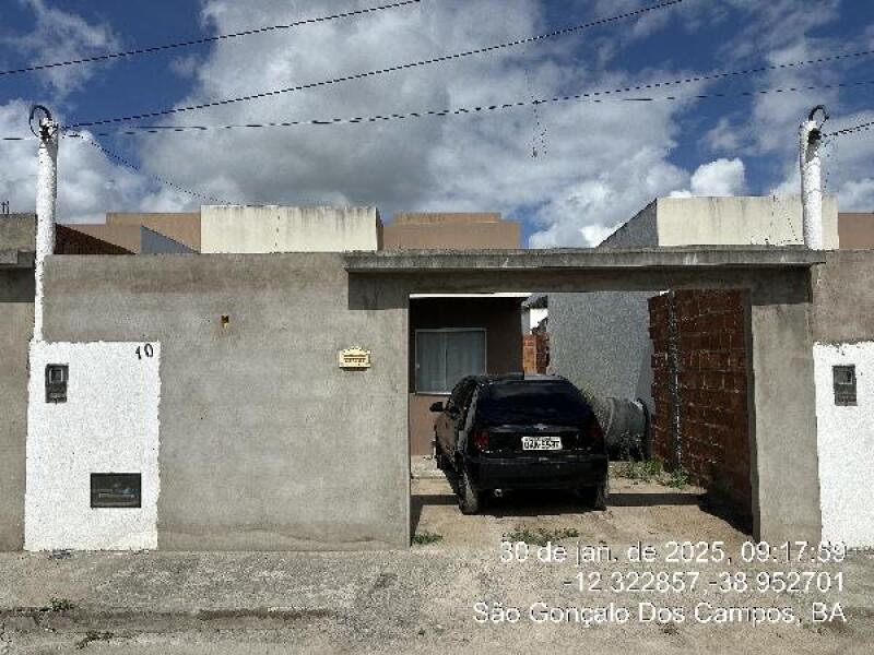 Casa com 2 Quartos e Varanda em São Gonçalo dos Campos
