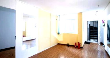 Apartamento 2 Dormitórios Desocupado com 2 Banheiros e Escritura Imediata