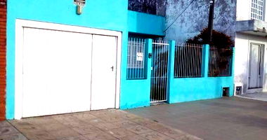 Casa Ocupada em Rio Grande com 216 m² de Terreno