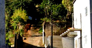 Terreno de 1711m² com Casa no Bairro do Salto