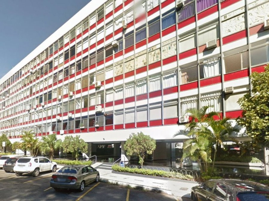 Apartamento com 3 quartos, 2 banheiros e 1 vaga de garagem