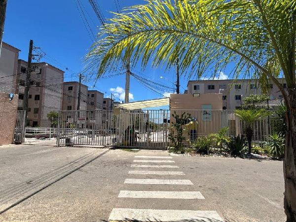 Apartamento 2 quartos, 1 banheiro, 99m² total, desocupado