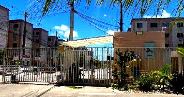 Apartamento 2 quartos, 1 banheiro, 99m² total, desocupado