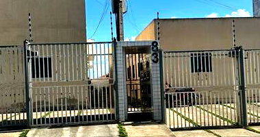 Casa no Res. José de Arimateia com 2 quartos e 1 banheiro