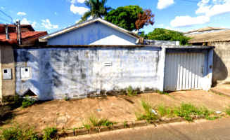 Casa 77m² - Terreno 240m² - Uberlândia/MG