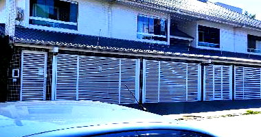 Casa com 2 quartos, 2 banheiros e 69,40 m²